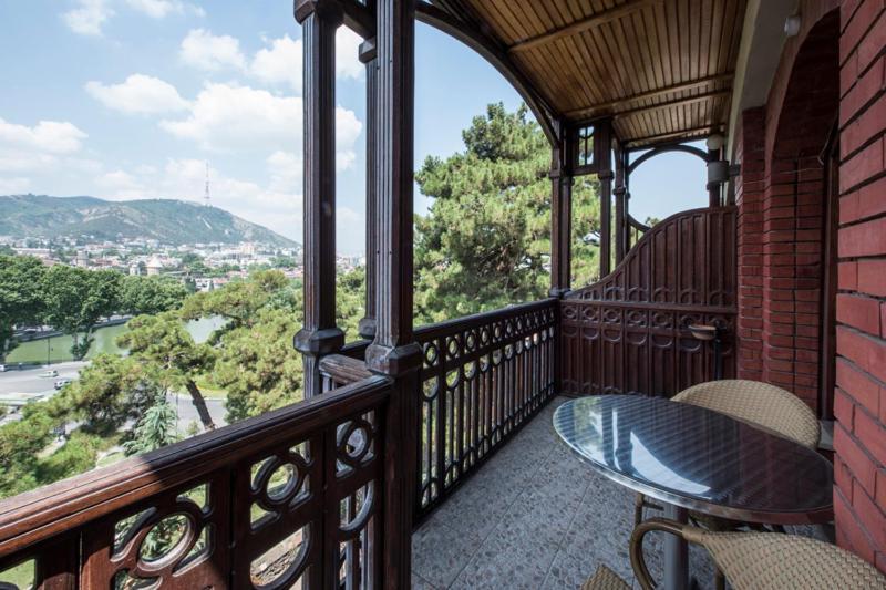 Hotel Kopala Tbilisi Exterior photo