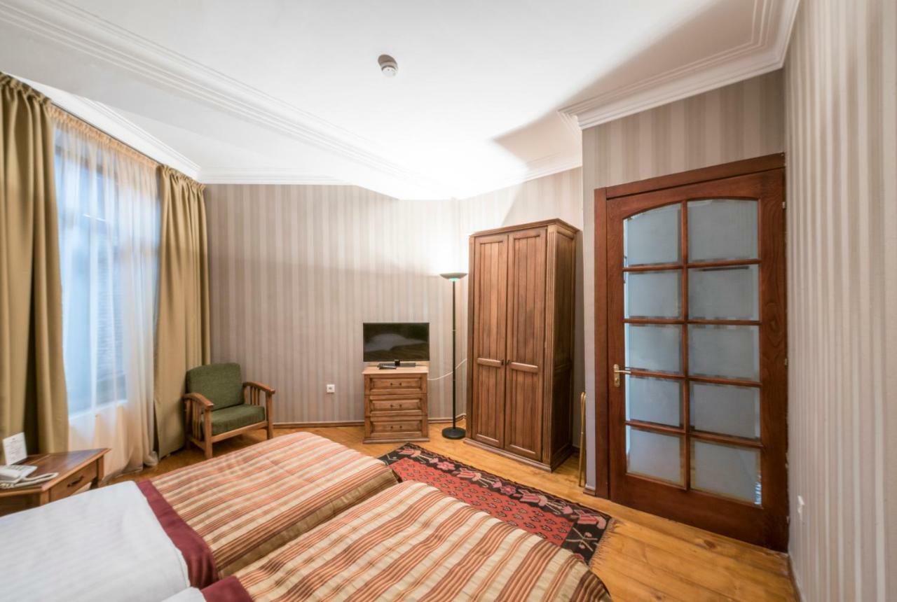 Hotel Kopala Tbilisi Exterior photo